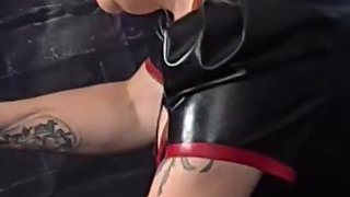 Mistrtess Izar Does Dexter