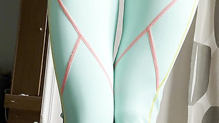 Leggings try on gone wrong. Cameltoe pussy get oiled and fucked up by fingers. Trying Squirt