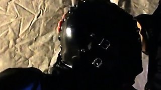 Strawberry Blowjob Fantasies i LaTex