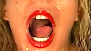Ggg John Thompson, Horny Beautiful and Likes a Lot of Sperm