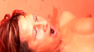 Mature stepmom loves golden shower!