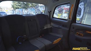 Faux cab sexy film student makes her highly own fucktape with a taxi driver