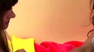 Naomi seduces her friend Pen