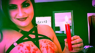 MILF with Big Boobs enjoying herself on cam