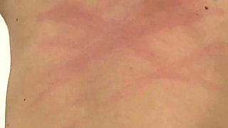 Brunette Yasmeena bare back whip