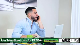 I revved into my chief' sperm bucket to save my babysitting gig