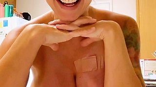 Leann amateur beautiful brunette with big boobs