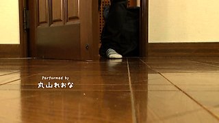 Japanese teen Arisa Takada cums with toys