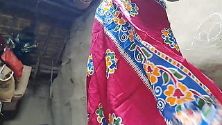 Mera married ek girlfriend ke sath chudai in Indian village desi Couples