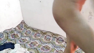 Hot girl ko paise dekar jabar dasti pel ke bur faad diya