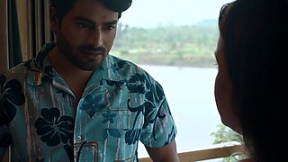 Chubby Italian MILF Creampie