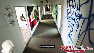 Lets Milf Suck Dick In A Lost Place! Milfhunting24 - Vicky Hundt