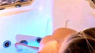 Hot amateur blonde pregnant toying her pussy solo