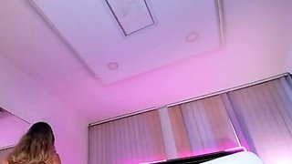 amateur asian flowerr flashing boobs on live webcam