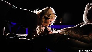 Nighttime fuck in the doggy style with a first-class doll Maya Rose