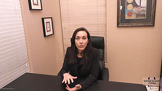 As Your Boss, I Sinn Sage Need You to Stay Late