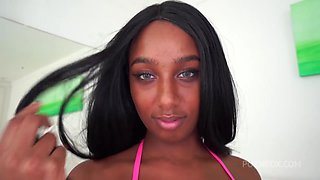 Young Supercute Brazilian Ebony Camgirl, Jasminy Villar Introduced