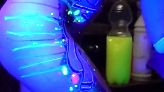 Uv-light Fisting Extreme