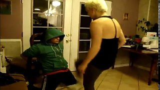 Ballbusting Femdom