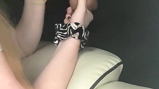 Sluttybritt Handling Daddy's Big Black Dick