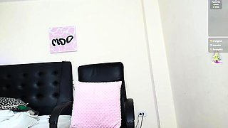 Big boobs russian milf toys her ass on webcam