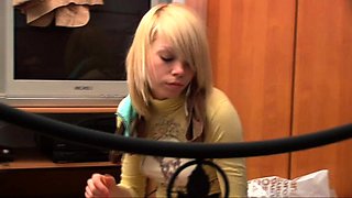 Party teens fingered and licking and toying in hd