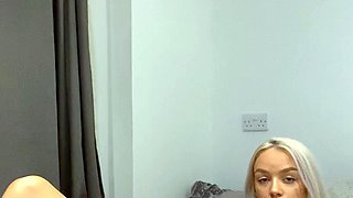 Blonde tight pussy babe solo toy fun in glamour masturbation