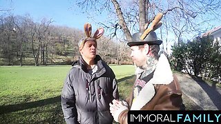 Squeaky Matt Bird and Porno Dan - blowjob porn - Immoral Family