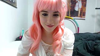Sexy hottie Anetta Keys enjoys a solo toy masturbation