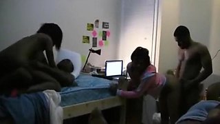 HOMEMADE BLACK GROUP SEX