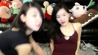 Kinky asian teens goes lesbian