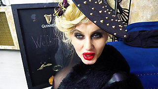Lipstick Kisses Femdom