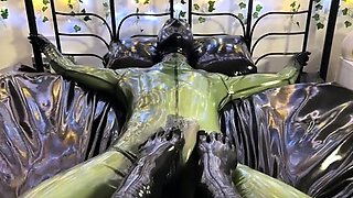 Reflexion Latex - Full-rubber footjob
