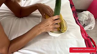 Granny banana cucumber pussy insertion massage orgasm