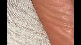 Very Close up Sexy Feet Delicate Tiny Toes POV