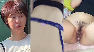 Korean MILF Oh Hye Kyoung Takes it Hard Swallows Load