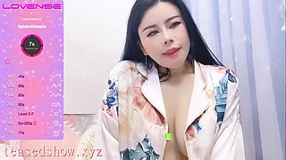 Huge booby Chinese on cam: Big Tits, Big Ass  Amateur Porn