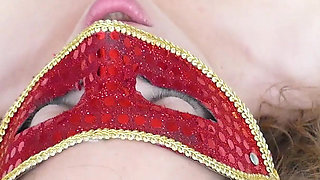 Cuckold's friend removes condom and knows what's to creampie his wife pussy!