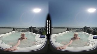 Penthouse Rooftop Jacuzzi Hot Ingrida Smoking And Masturbating In The Sun