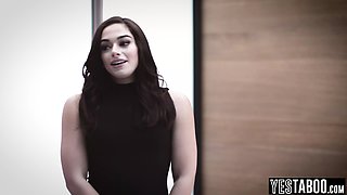 Big butt babe makes a lovemaking tape with boss
