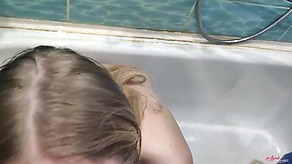 While My Sisters Wasn't Home, I Fucked Her Friend