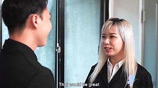 Dominant Boss Lady, Wang Yixin, Takes Advantage Of Male Office Worker - Alexandra Cat