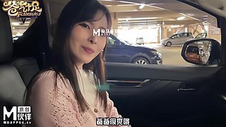Sexy Japanese Wife With Skinny Body And Big Butts Cheating With A Stranger In The Hotel