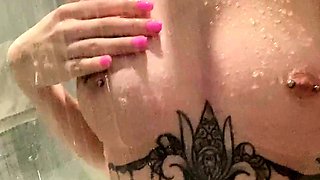 Amateur Blonde Teen Plays Solo with Toy Webcam Porn