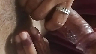 Desi big cock sucking a hot teens girl