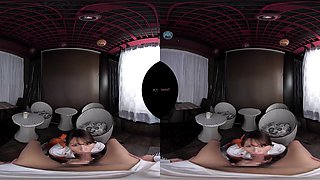 Perverted bimbo emotional sex clip