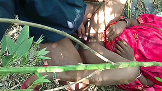 When the Laborer Was Leaving the Mistress of the Farm, the Owner Saw It. Rustic Woman Sexy Videos.