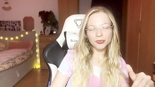 Goddess Bella Rae dominates in BDSM scene with a focus on castration