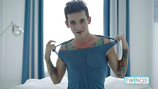 Tattooed Brunette Noah A Stuffs A Big Dildo In His Ass Hole!