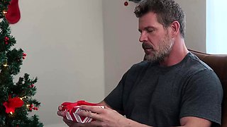 Merry Christmas, Stepdaddy! Melting XXX porn!